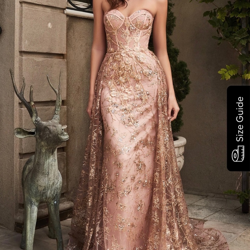 Beautiful prom/wedding dress